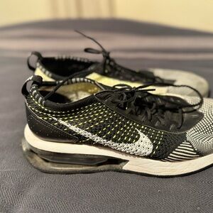 Nike women’s shoes